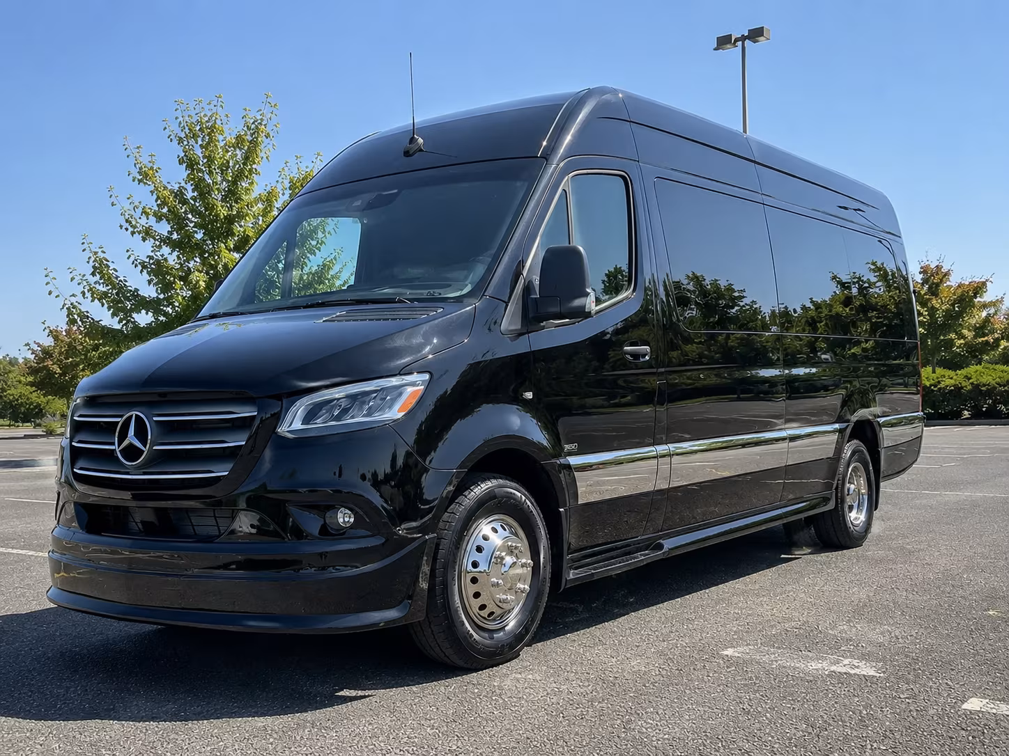 find the perfect transportation for your next corporate event 1