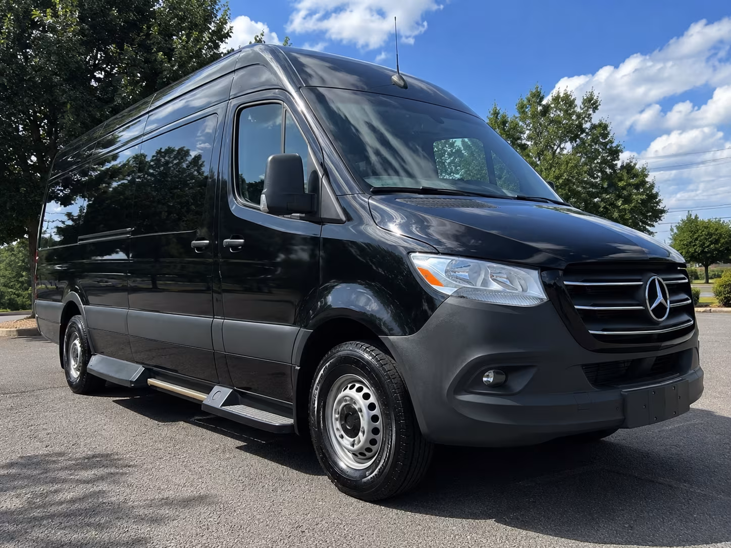 find the perfect transportation for your next private event 3